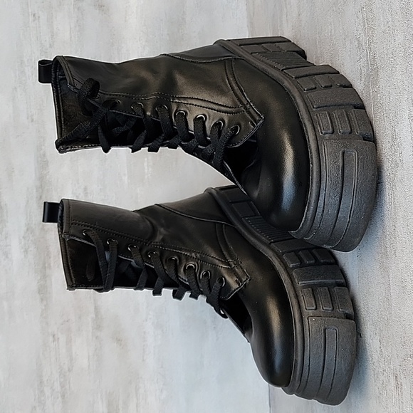 Miss Selfridge Adele Black Chunky Combat Punk Boots Lace Up made in Italy